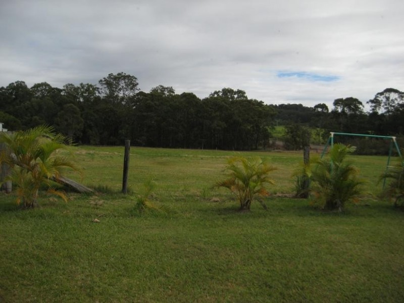 6 Sanctuary Hills Road, Takura QLD 4655