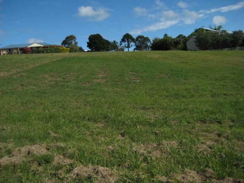 4 Edgewater Court, Craignish QLD 4655