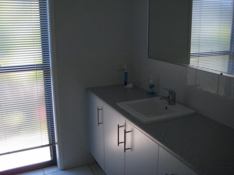 6 Seaway Parade, Toogoom QLD 4655