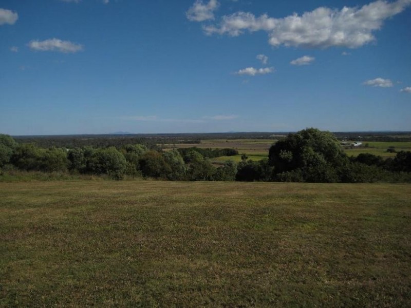 16 Sandy View Drive, Nikenbah QLD 4655