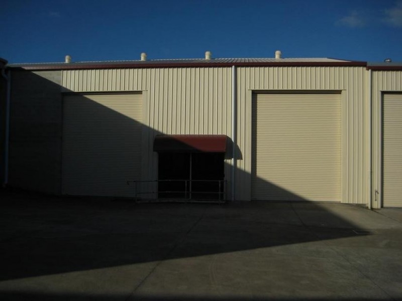 16-18 Driftwood Court, Urangan QLD 4655