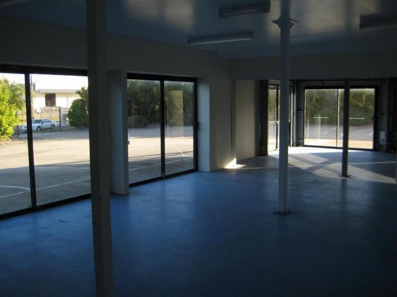 16-18 Driftwood Court, Urangan QLD 4655