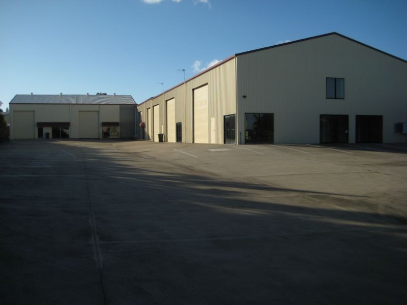 16-18 Driftwood Court, Urangan QLD 4655