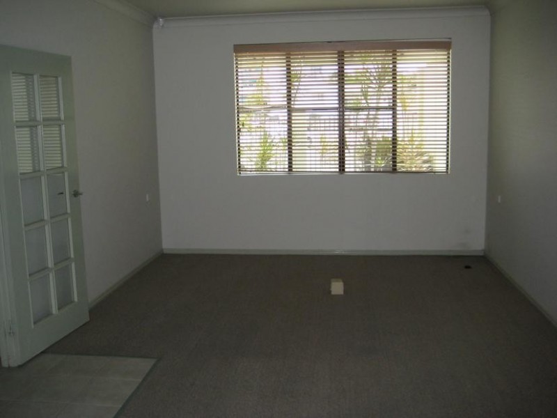 6 Tavistock Street, Torquay QLD 4655