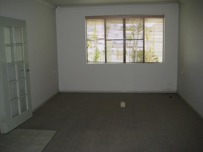 6 Tavistock Street, Torquay QLD 4655