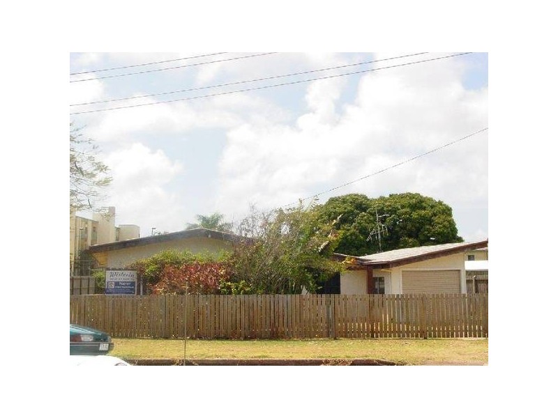4 Eric Street, Torquay QLD 4655