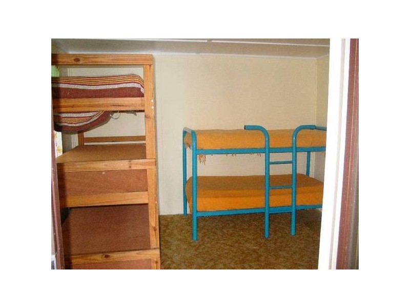 38 Shell Street, Urangan QLD 4655