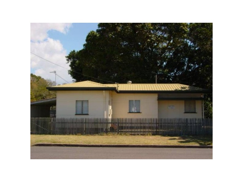 3 Eric Street, Torquay QLD 4655
