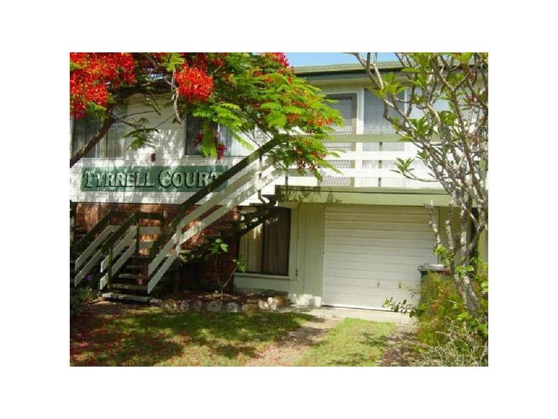 2/5 Witt Street, Torquay QLD 4655