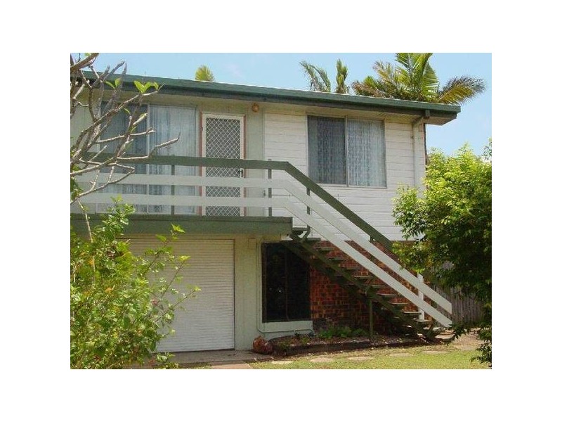 1/5 Witt Street, Torquay QLD 4655