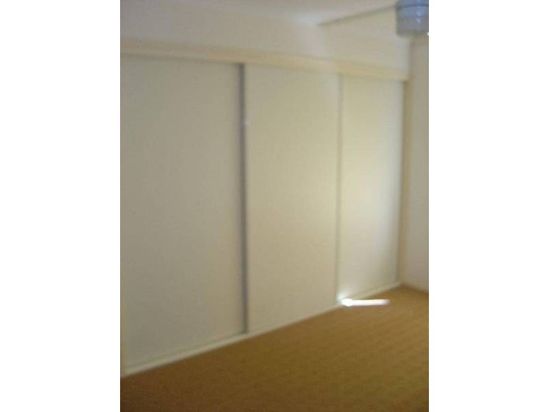 Point Vernon QLD 4655