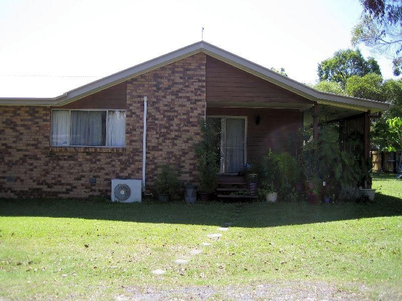5 San Bromista Court, Urangan QLD 4655