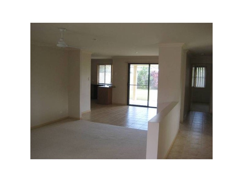 4/20 Thomas Street, Pialba QLD 4655