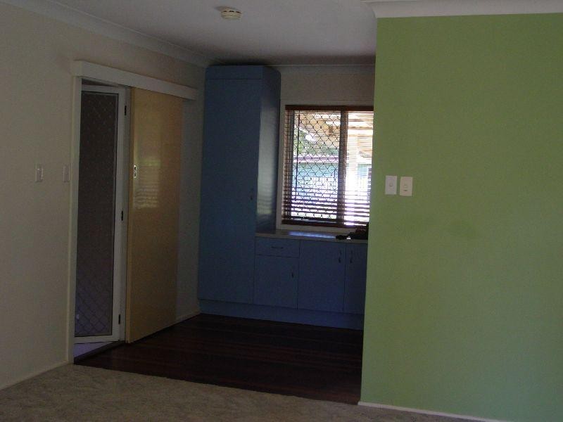 Point Vernon QLD 4655