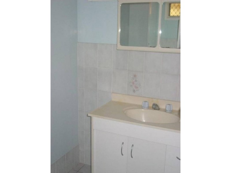 Point Vernon QLD 4655