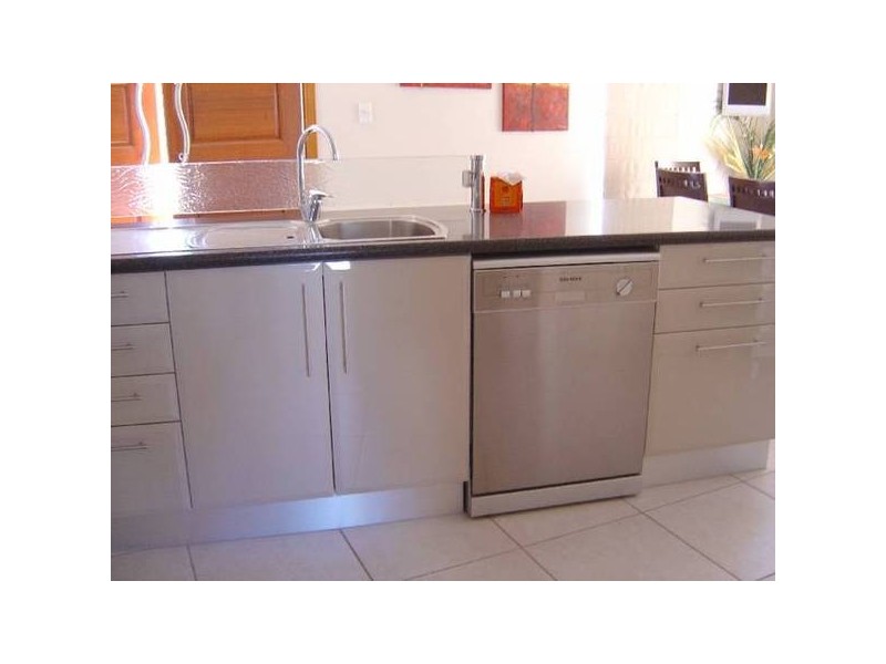 168B Long Street, Point Vernon QLD 4655