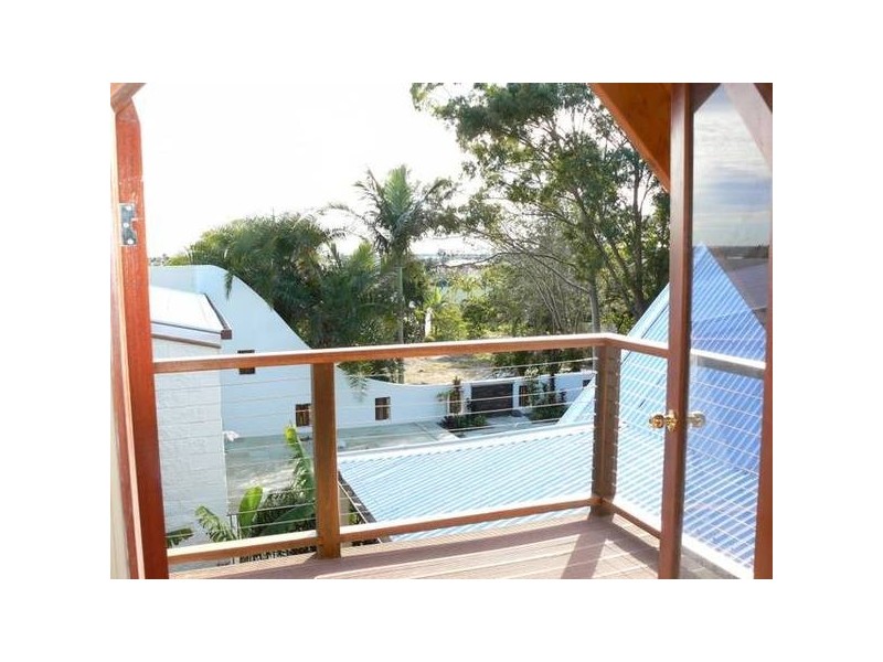 Christensen Street, Urraween QLD 4655