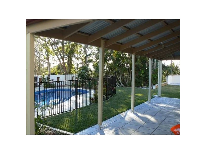 Christensen Street, Urraween QLD 4655