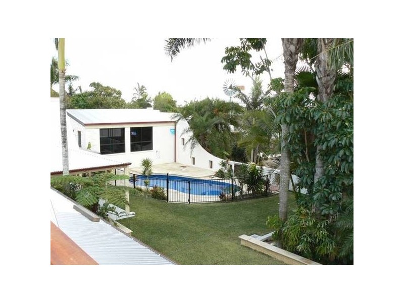 Christensen Street, Urraween QLD 4655