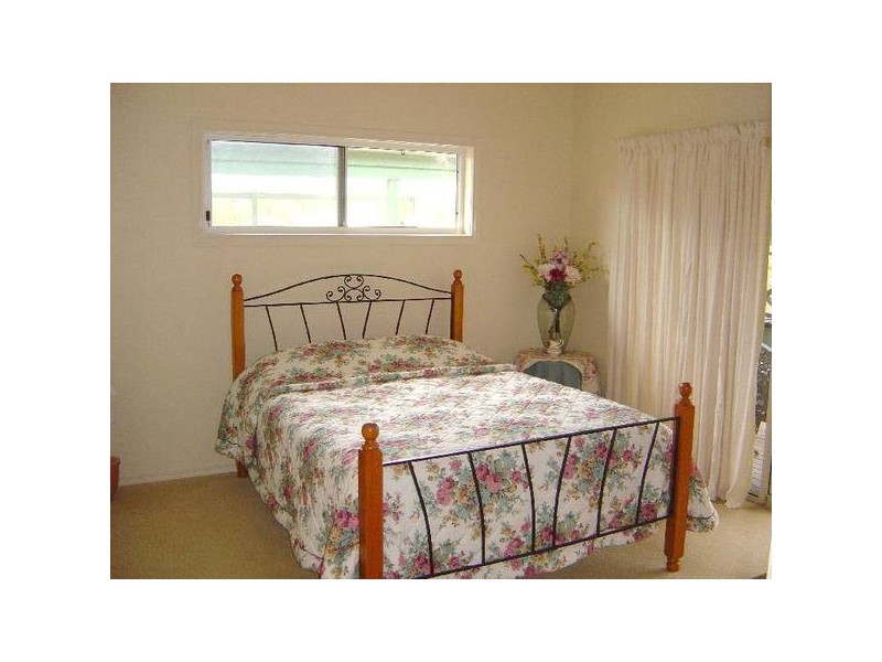 Dundowran QLD 4655