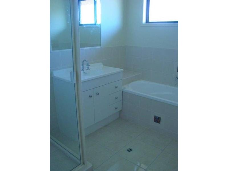 Point Vernon QLD 4655