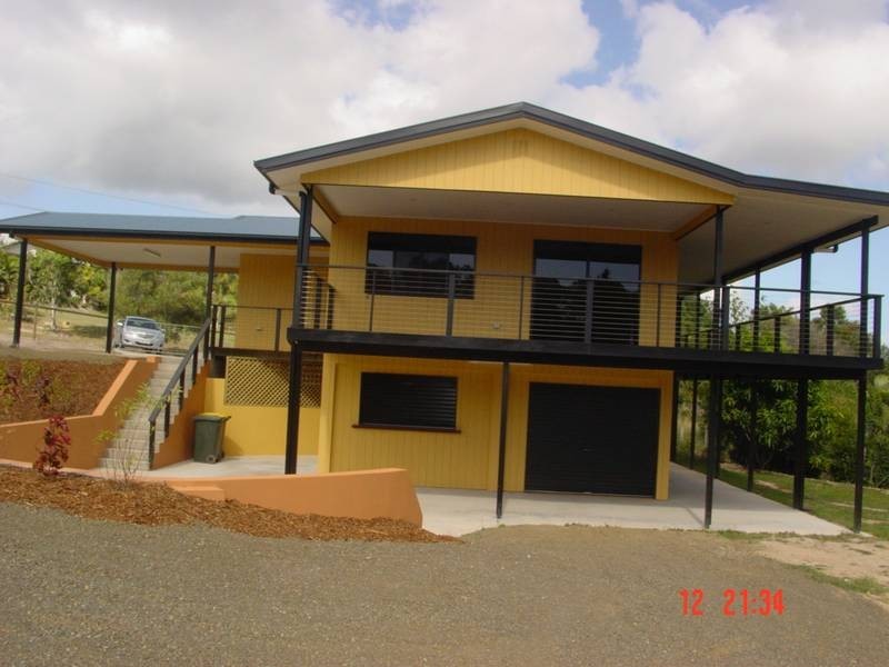 Dundowran QLD 4655