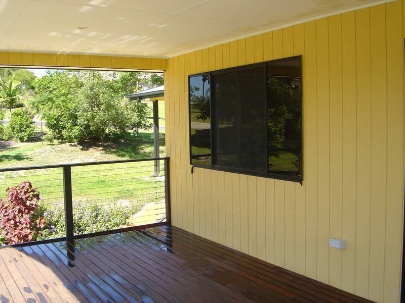 Dundowran QLD 4655