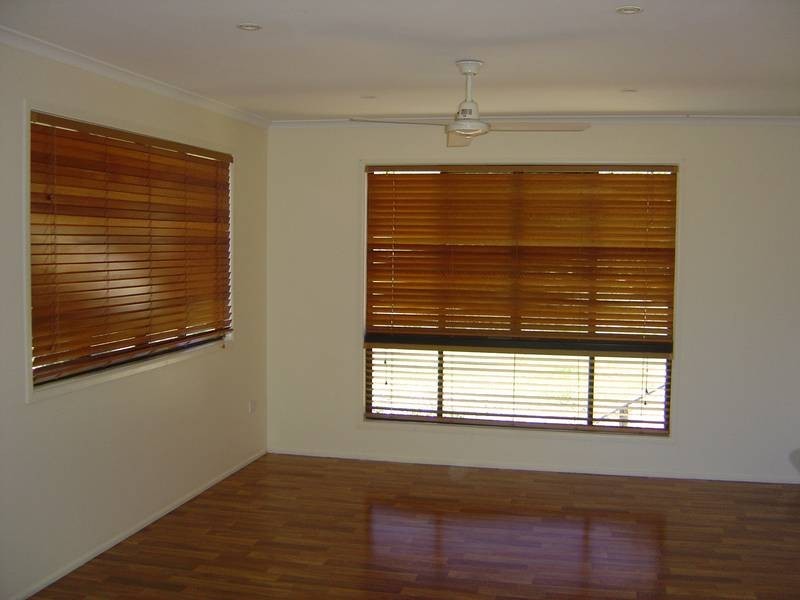 Dundowran QLD 4655