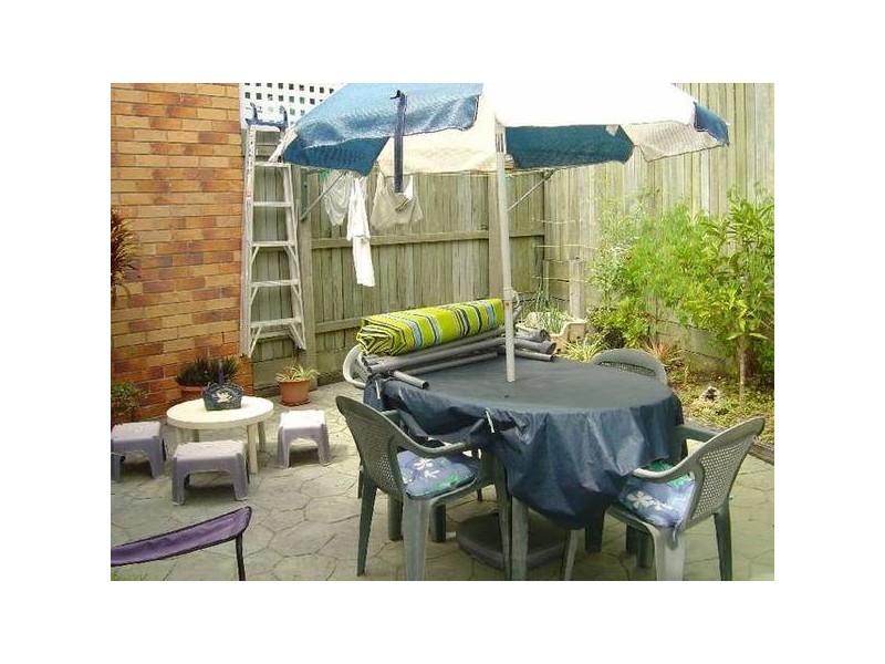 Beach ROAD, Pialba QLD 4655