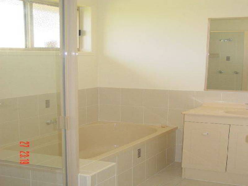 Eli Waters QLD 4655