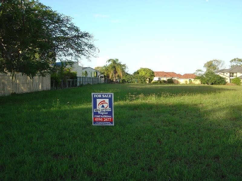Point Vernon QLD 4655