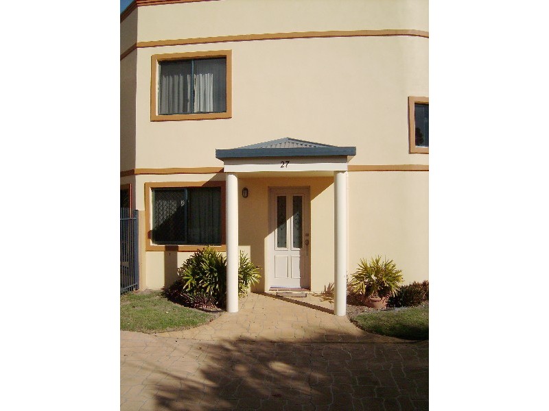 27/33 Elizabeth Street, Urangan QLD 4655