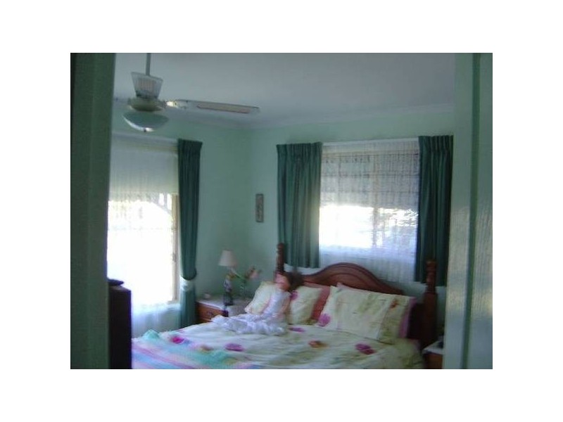 79 Dolphin Avenue, Pialba QLD 4655
