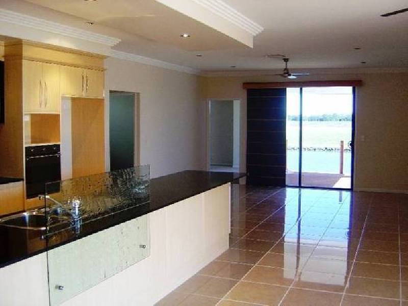 Eli Waters QLD 4655