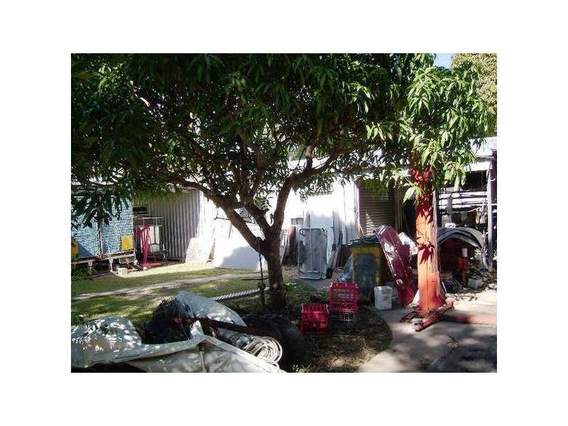 Point Vernon QLD 4655