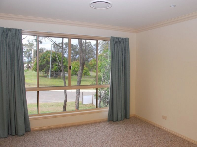 10 Katandra Street, Point Vernon QLD 4655