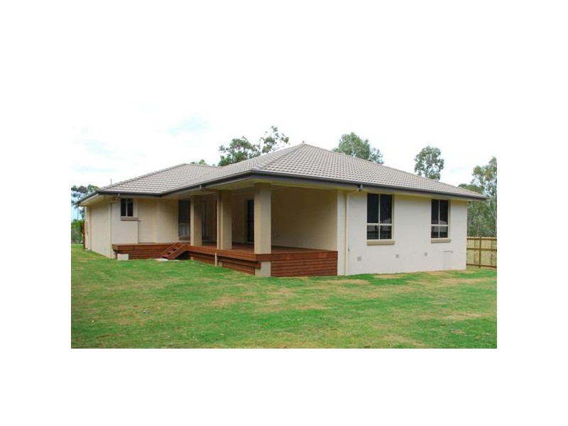 10 Katandra Street, Point Vernon QLD 4655