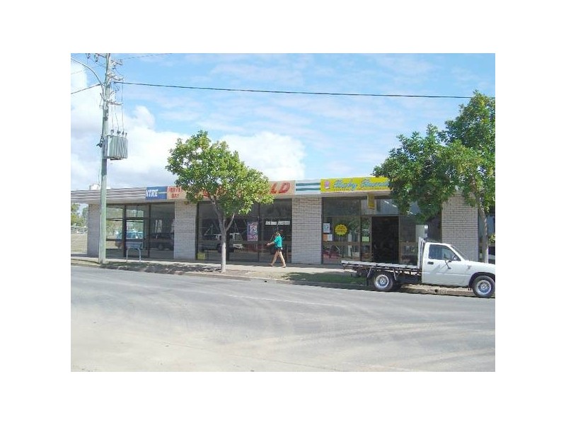 33 Main Street, Pialba QLD 4655