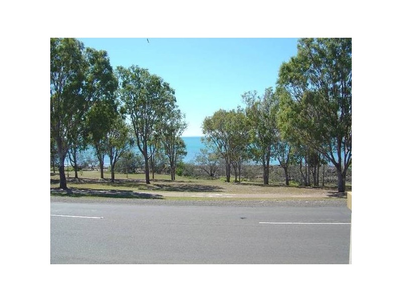 Point Vernon QLD 4655