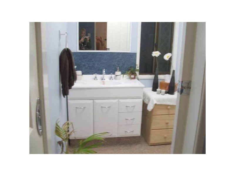 35 Halcro Street, Pialba QLD 4655