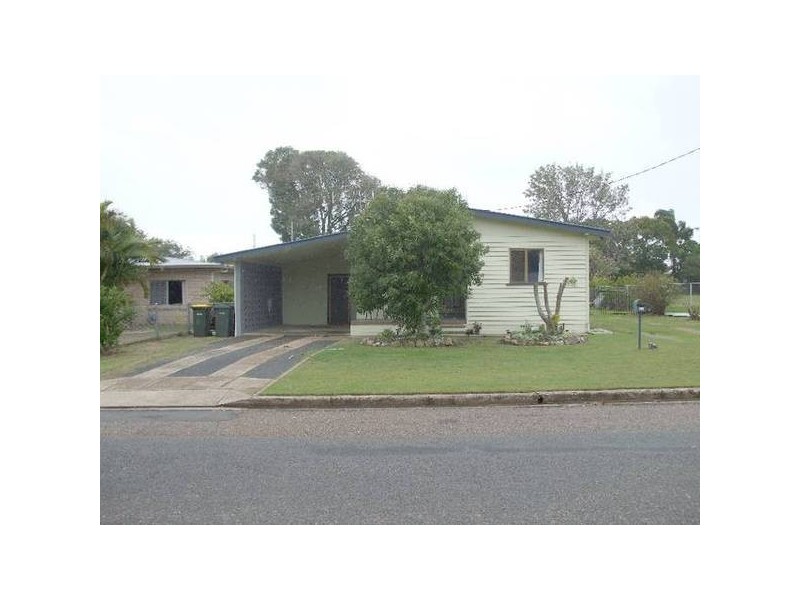 35 Halcro Street, Pialba QLD 4655
