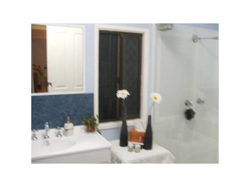 35 Halcro Street, Pialba QLD 4655