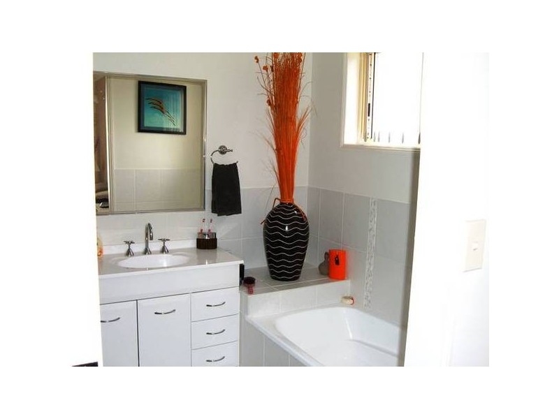 56 Hythe Street, Pialba QLD 4655