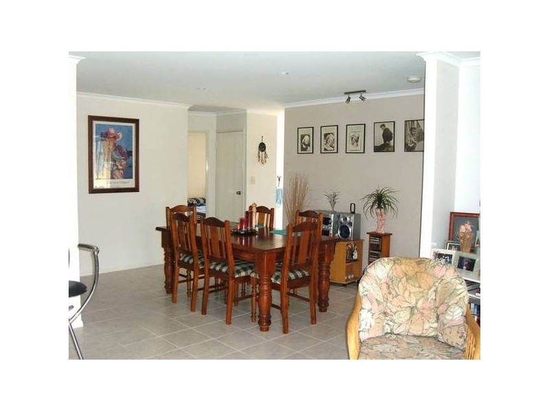 56 Hythe Street, Pialba QLD 4655