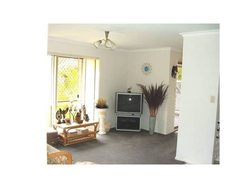 56 Hythe Street, Pialba QLD 4655