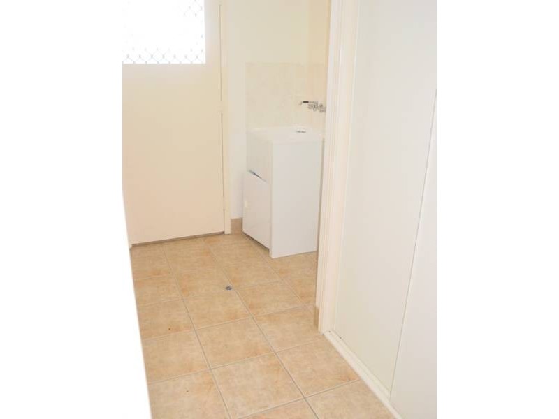 Point Vernon QLD 4655