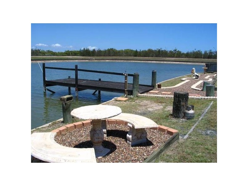 Eli Waters QLD 4655