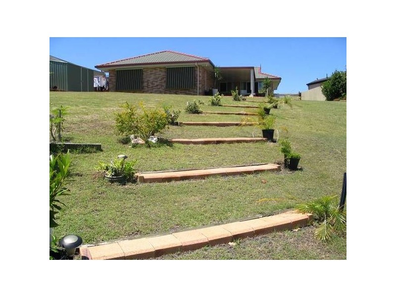 Eli Waters QLD 4655