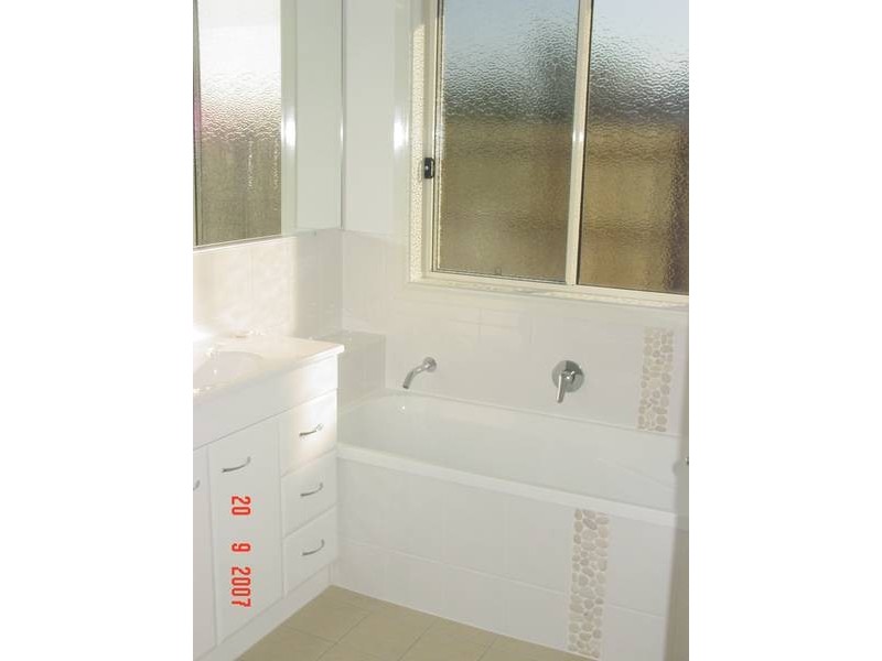 Eli Waters QLD 4655