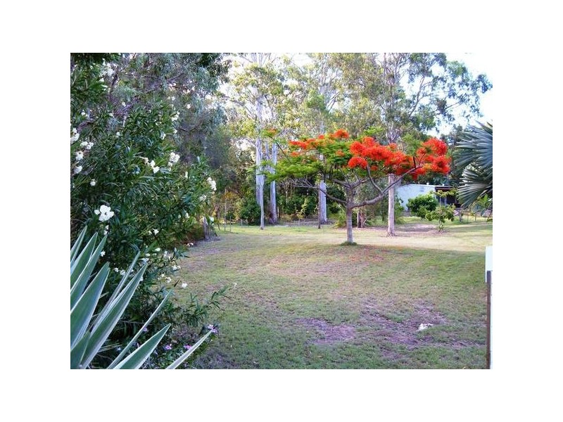 2 Kalinda Court, Toogoom QLD 4655
